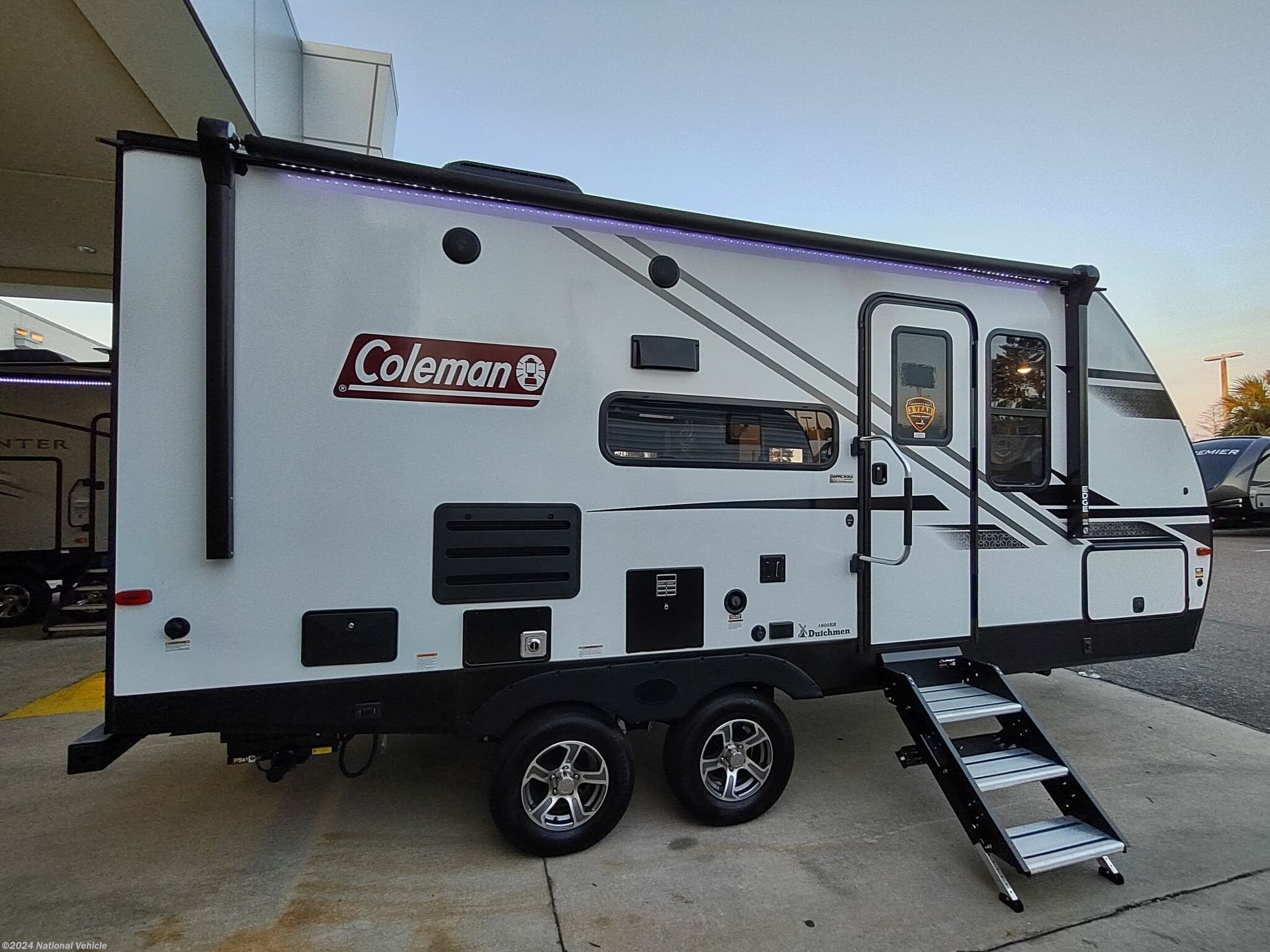 2022 Dutchmen Coleman Light 1805RB RV for Sale in Jacksonville, FL