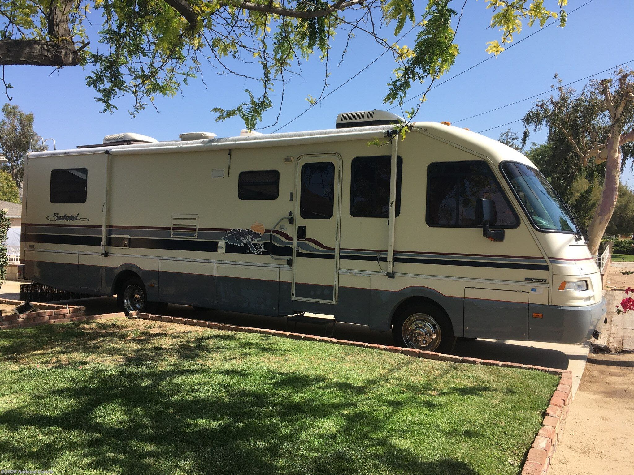 1993 Fleetwood Southwind 34L RV for Sale in Norco, CA 92860 C606647