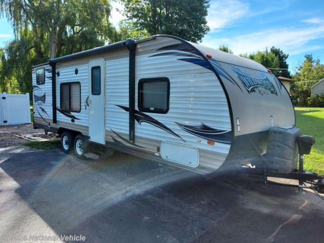 Used 2015 Forest River Wildwood X-Lite 261BHXL available in Depew, New York