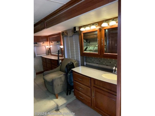 2007 Discovery 39V by Fleetwood from National Vehicle in Omaha, Nebraska
