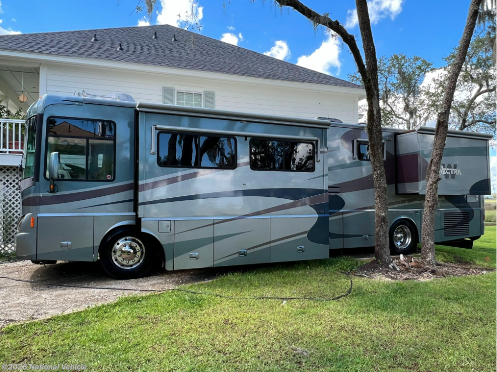 2005 Winnebago Vectra 40KD RV for Sale in Ridgeland, SC 29936
