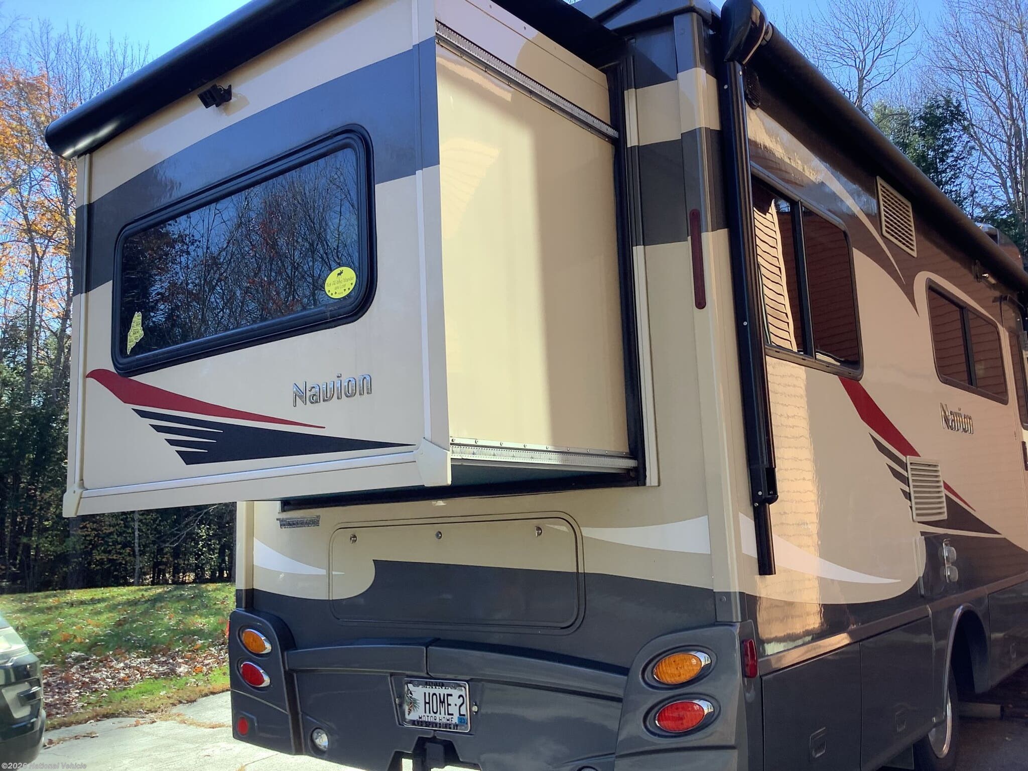 2016 Winnebago Navion 24G RV for Sale in West Gardiner, ME 04345