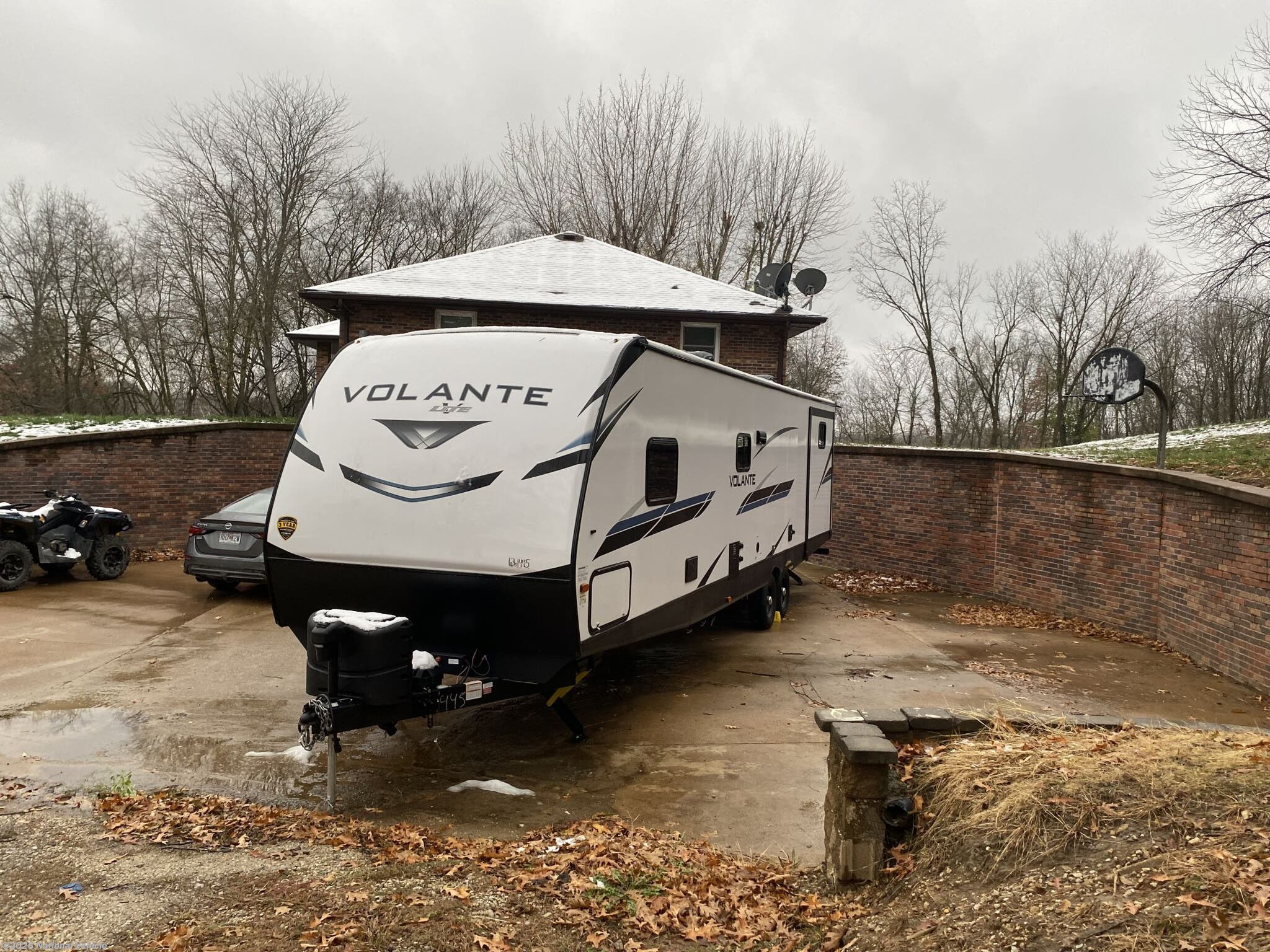 2022 CrossRoads Volante 33DB RV for Sale in Jefferson City, MO 65101