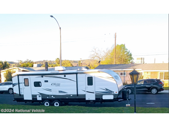 Used 2017 Forest River Salem Cruise Lite 254RLXL available in Pomona, California