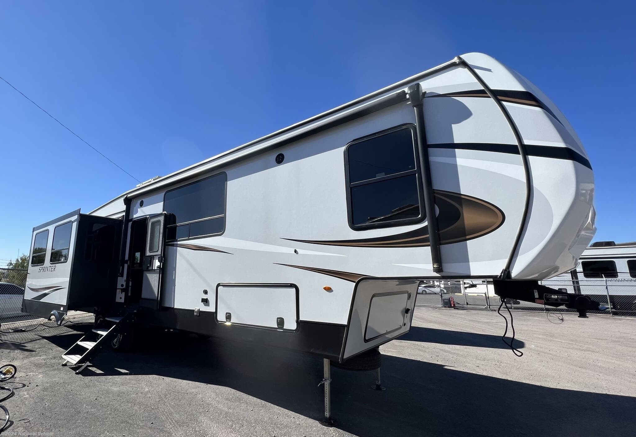 2022 Keystone Sprinter Limited 3590LFT RV for Sale in Las Cruces, NM