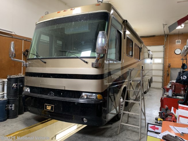 2004 Patriot Thunder Wilmington by Beaver from National Vehicle in Omaha, Nebraska