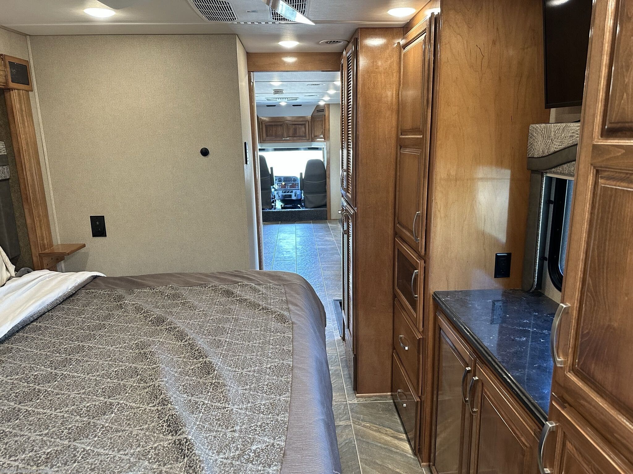 2019 Renegade Verona LE 40LRB RV for Sale in Mesa, AZ 85207 c675977