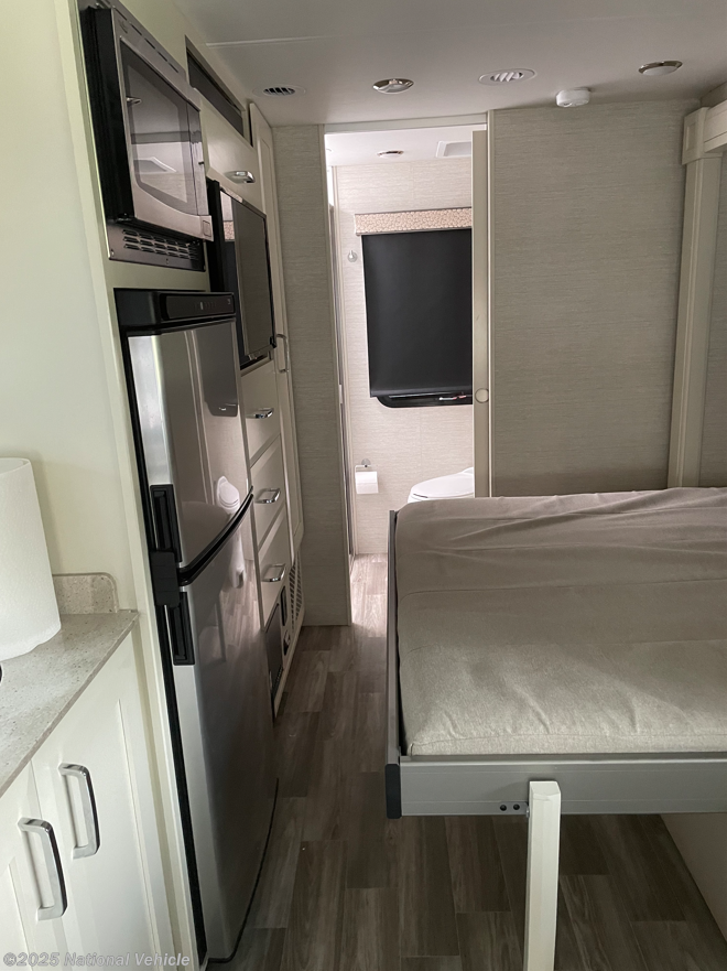 2022 Tiffin Wayfarer 25RW RV for Sale in Golden Valley, MN 55427