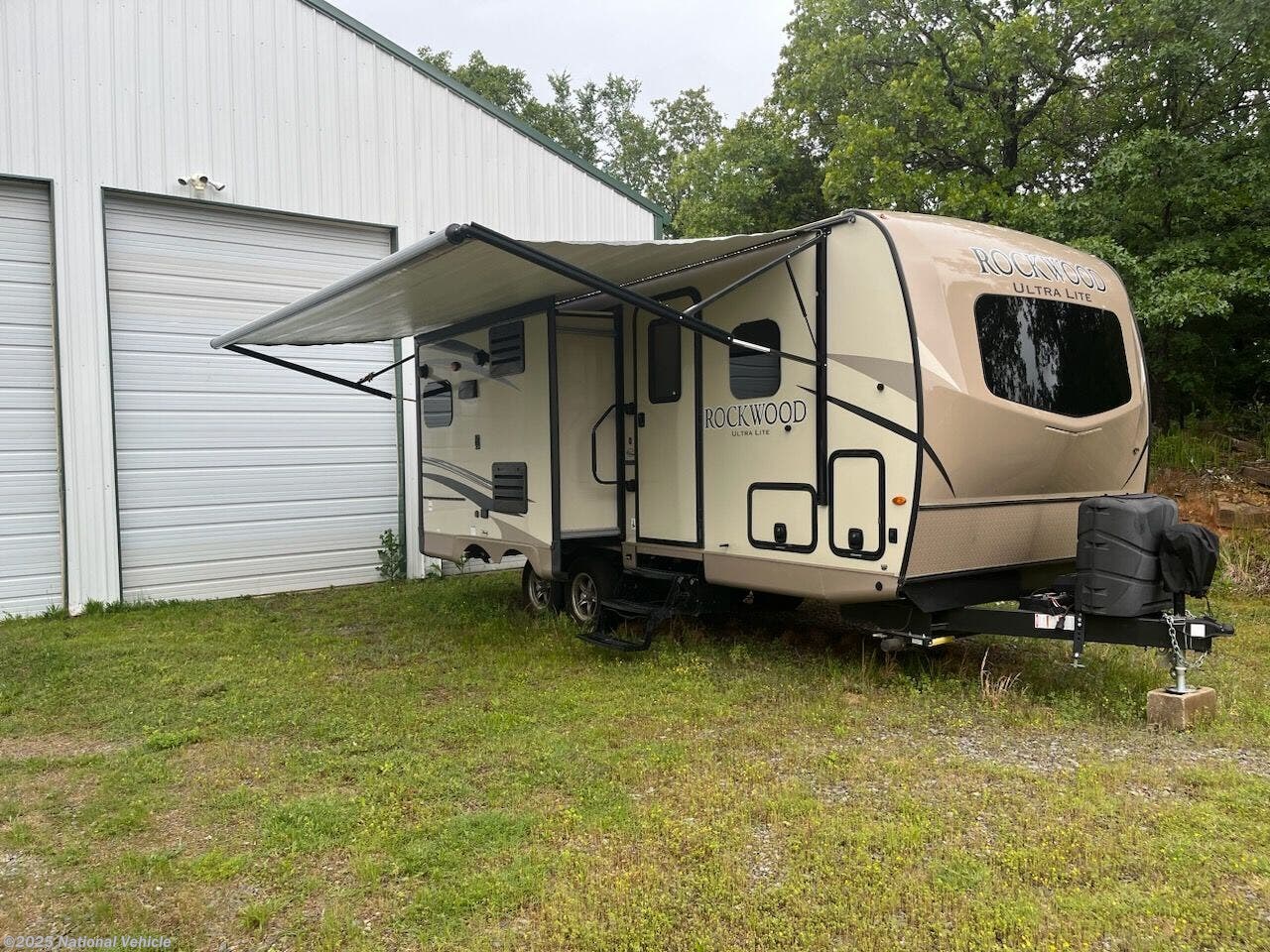2019 Forest River Rockwood Ultra Lite 2304DS RV for Sale in Cameron, OK