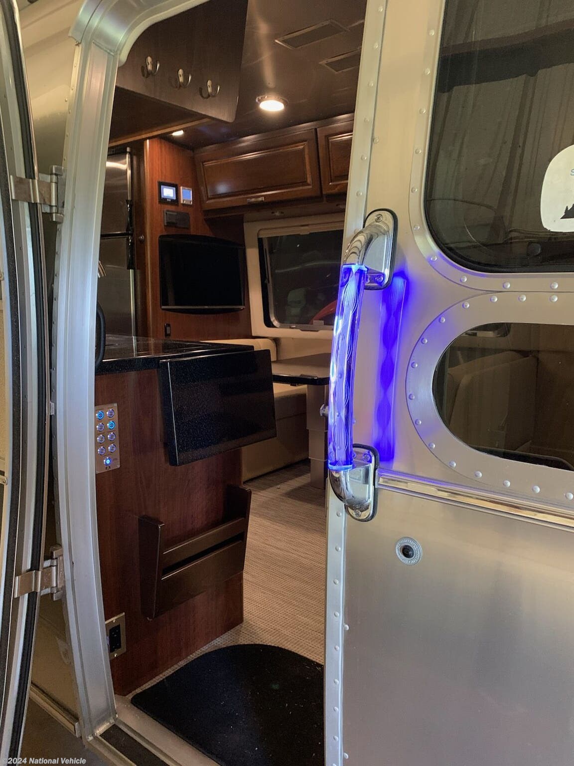 2020 Airstream Classic 30rb Twin Rv For Sale In Theodore Al 36582 C607289 Classifieds