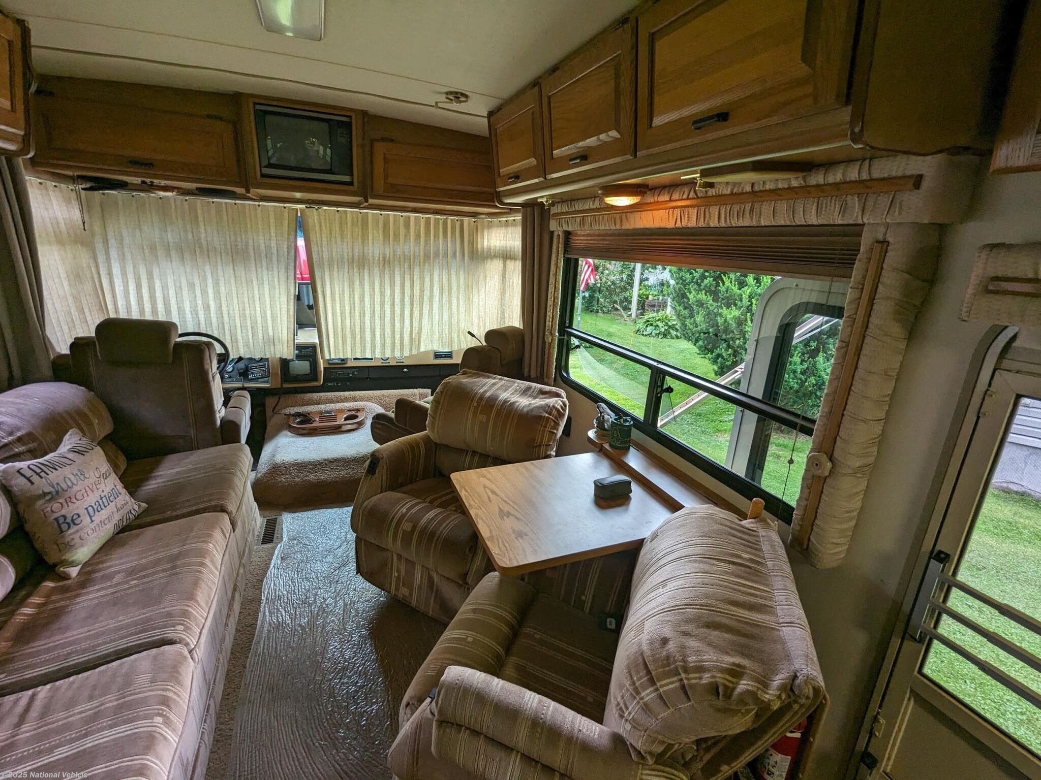 1989 Winnebago Chieftain 31RT RV for Sale in Oneonta, NY 13820