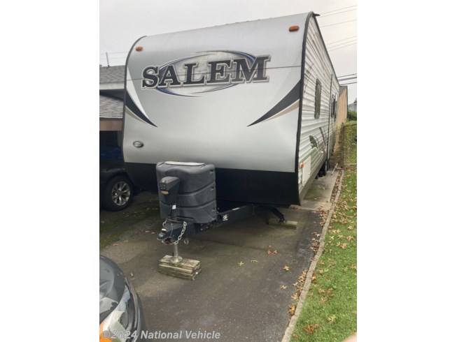 Used 2015 Forest River Salem 27RKS available in Levittown, Pennsylvania