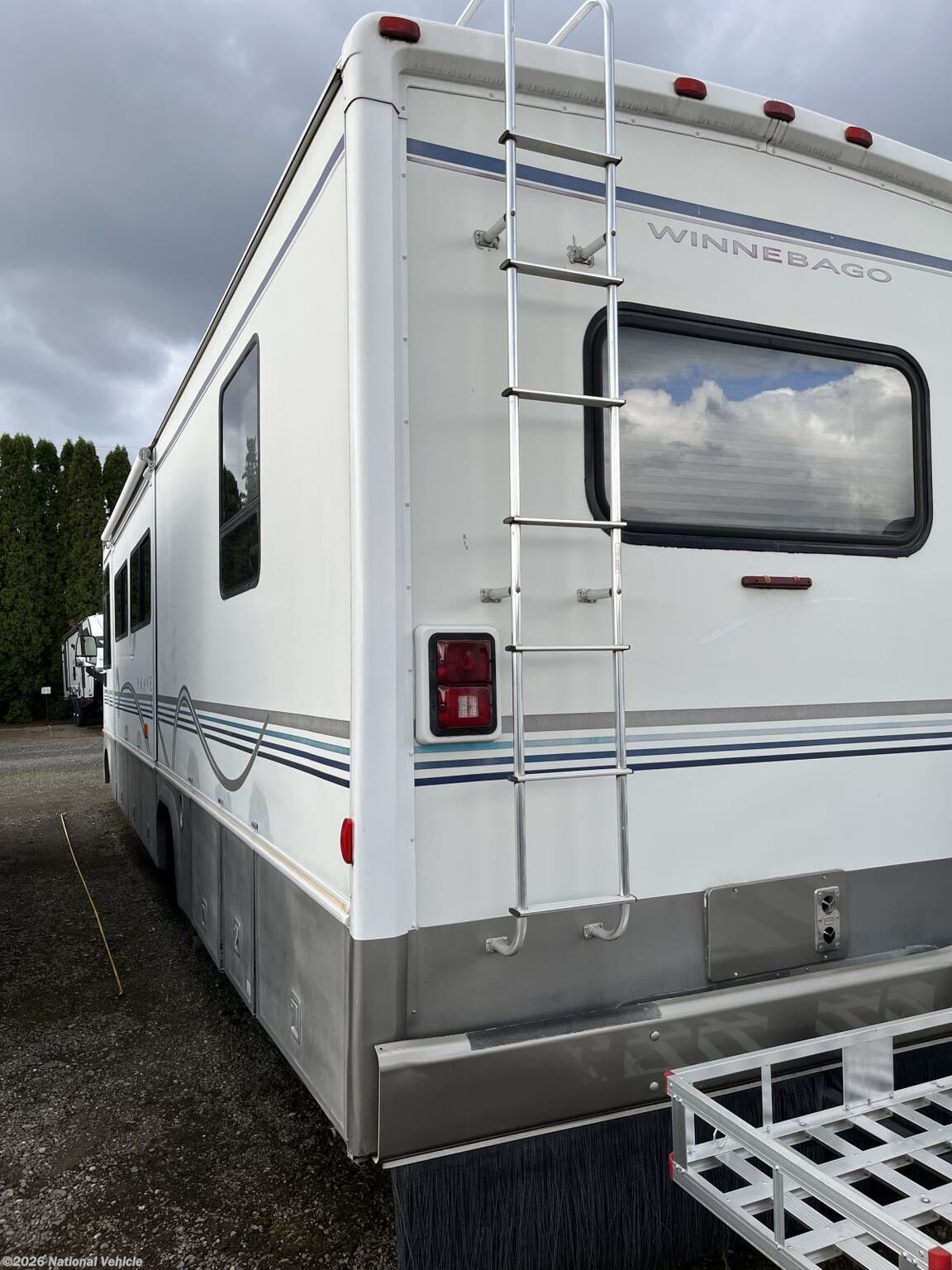2000 Winnebago Brave 33V RV for Sale in Vancouver, WA