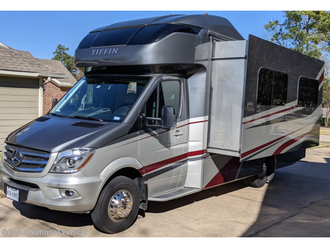 2019 Wayfarer 25RW by Tiffin from National Vehicle in Spring, Texas