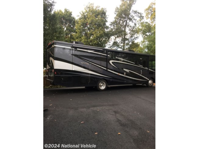 2018 Vista LX 35F by Winnebago from National Vehicle in Harrisonburg, Virginia