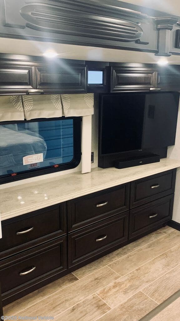 2021 Newmar Essex 4551 RV for Sale in Dacono, CO 80514 C39121 RVUSA