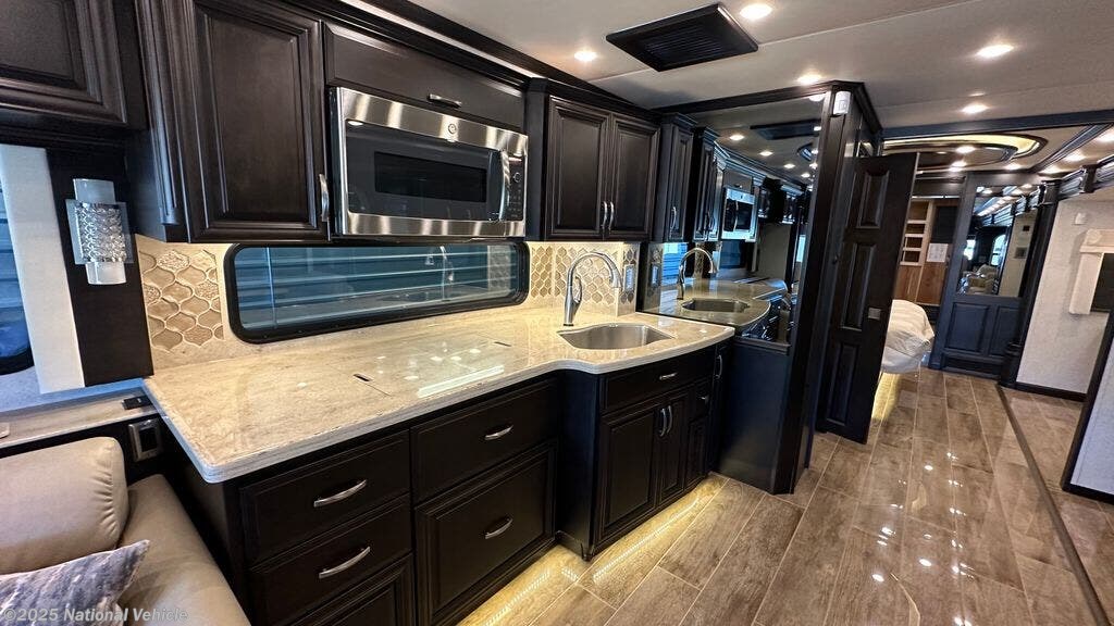 2021 Newmar Essex 4551 RV for Sale in Dacono, CO 80514 C39121 RVUSA