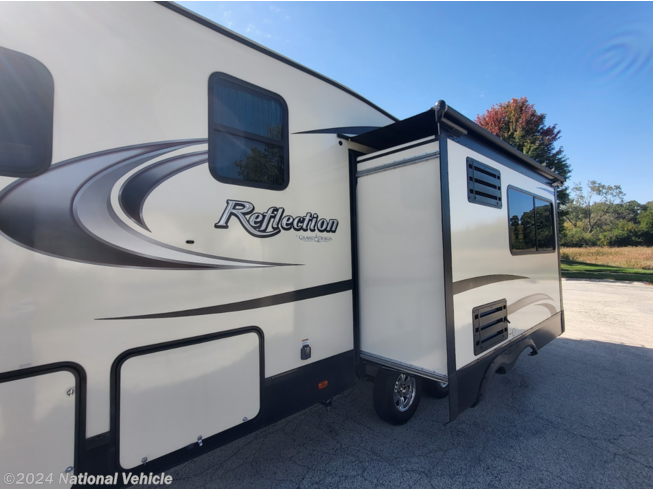 2020 Grand Design Reflection 150 260RD - Used Fifth Wheel For Sale by National Vehicle in Huntley, Illinois