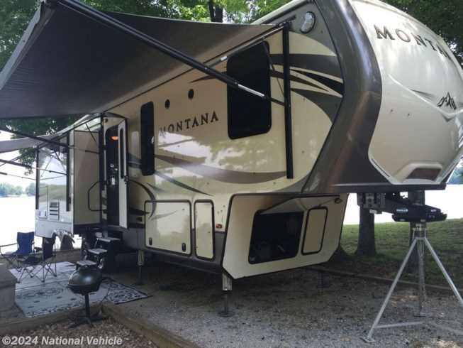 2017 Keystone Montana 3160RL - Used Fifth Wheel For Sale by National Vehicle in Decatur, Alabama