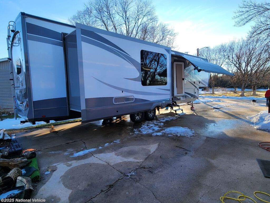 2017 Highland Ridge 3X 388RKS RV for Sale in Fairbury, NE 68352 ...