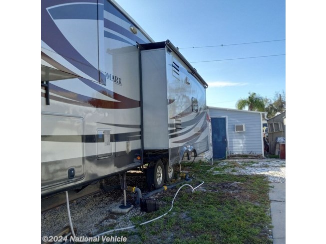 2014 Heartland Landmark Key Largo - Used Fifth Wheel For Sale by National Vehicle in Clear Water, Florida