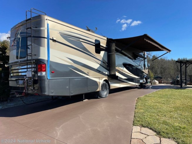 2015 Canyon Star 3914 by Newmar from National Vehicle in Franklin, North Carolina