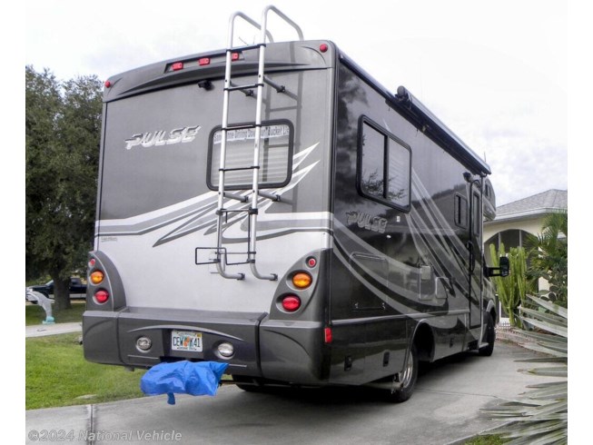 2009 Pulse 24D by Fleetwood from National Vehicle in Englewood, Florida