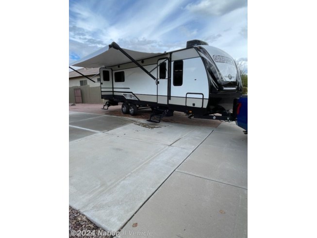 2020 Cruiser RV Radiance Ultra Lite 25RK - Used Travel Trailer For Sale by National Vehicle in Phoenix, Arizona