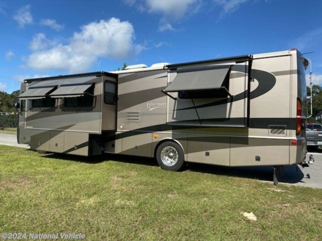 2004 Fleetwood Discovery 39S - Used Class A For Sale by National Vehicle in Ocala, Florida