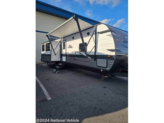 2023 Jayco Jay Flight 334RTS - Used Travel Trailer For Sale by National Vehicle in Inidian Lake Estates, Florida