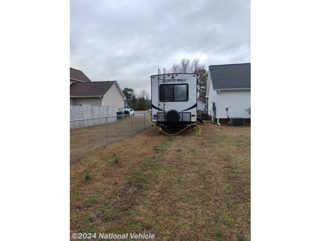 2020 Forest River Cherokee Arctic Wolf 291RL - Used Fifth Wheel For Sale by National Vehicle in Richlands, North Carolina