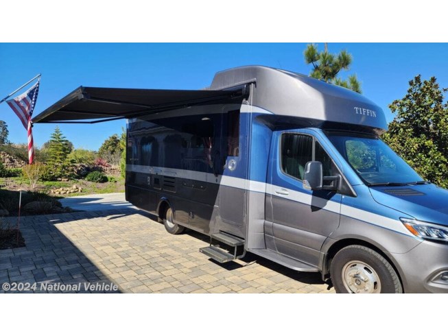 2022 Tiffin Wayfarer 25RW - Used Class C For Sale by National Vehicle in Pismo Beach, California