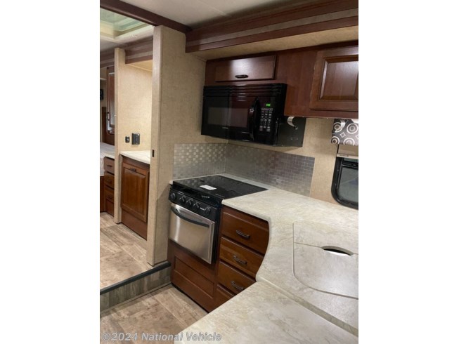 2017 Forest River Sunseeker 3050S - Used Class C For Sale by National Vehicle in Morris, Illinois