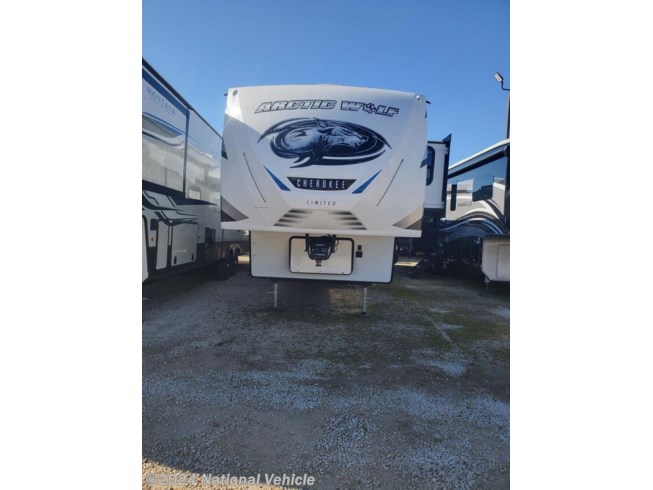 Used 2022 Forest River Cherokee Arctic Wolf 3660SUITE available in Moore Haven, Florida