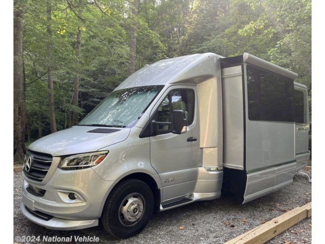 2020 Airstream Atlas Murphy Suite - Used Class B+ For Sale by National Vehicle in Nashville, Tennessee