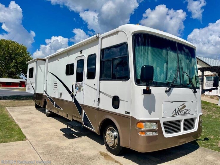Used 2004 Tiffin Allegro 30DA available in Kerrville, Texas