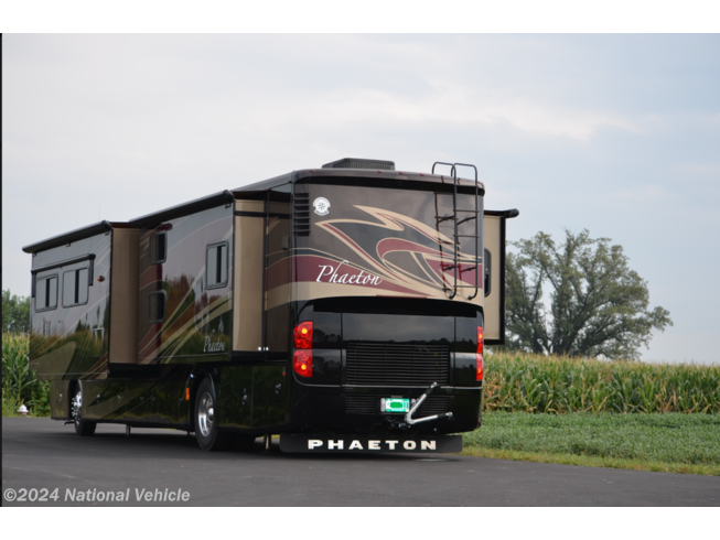2013 Phaeton 40QKH by Tiffin from National Vehicle in Post Mills, Vermont