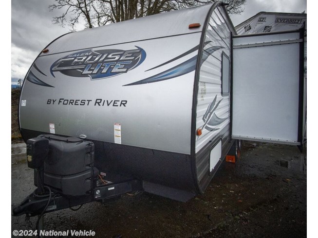 2016 Salem Cruise Lite 230BHXL by Forest River from National Vehicle in Lebanon, Oregon