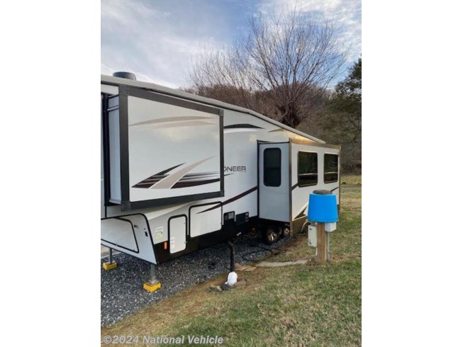 2020 Pioneer 290 by Heartland from National Vehicle in Leicester, North Carolina