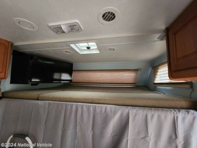 2010 Four Winds 28A by Thor Motor Coach from National Vehicle in Keystone Heights, Florida