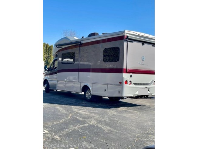 2019 Wayfarer 25QW by Tiffin from National Vehicle in Bartlett, Illinois