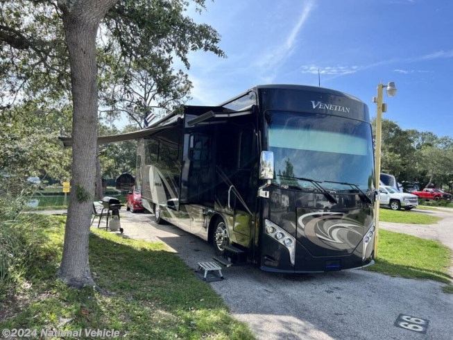 2018 Thor Motor Coach Venetian 36G - Used Class A For Sale by National Vehicle in Pembroke Pines, Florida