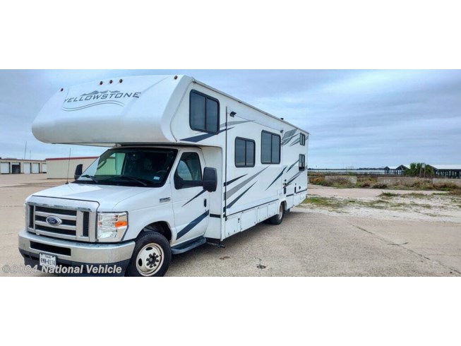 2021 Gulf Stream Conquest 6315BH - Used Class C For Sale by National Vehicle in Corpus Christi, Texas