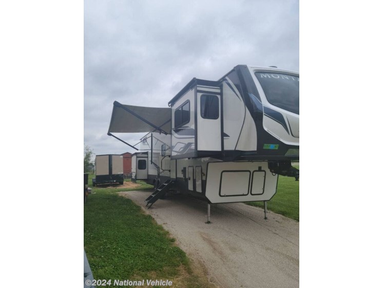 Used 2022 Keystone Montana High Country 377FL available in Elizabeth town, Kentucky
