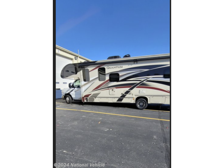Used 2020 Thor Motor Coach Quantum 31WS available in Fort Wayne, Indiana
