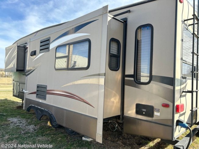 2014 Cougar X-Lite 28SGS by Keystone from National Vehicle in Marshfield, Missouri