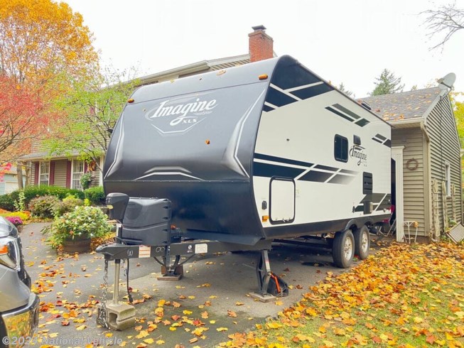 2019 Grand Design Imagine XLS 18RBE - Used Travel Trailer For Sale by National Vehicle in Pittsford, New York