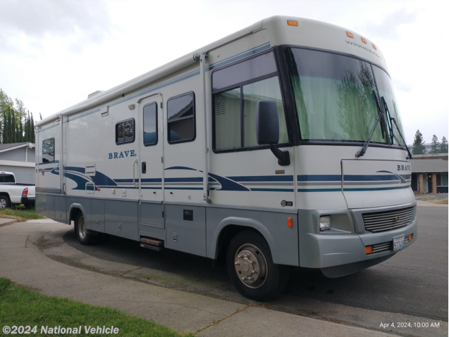2004 Winnebago Brave 32V - Used Class A For Sale by National Vehicle in Rancho Cordova, California
