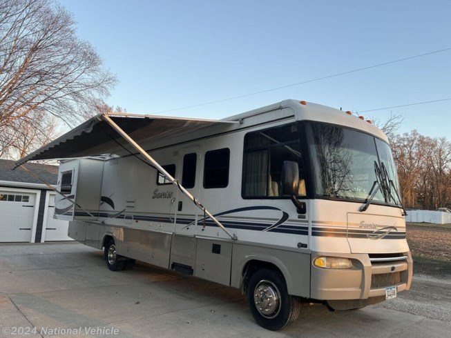 2004 Itasca Sunrise 34D - Used Class A For Sale by National Vehicle in Des Moines, Iowa