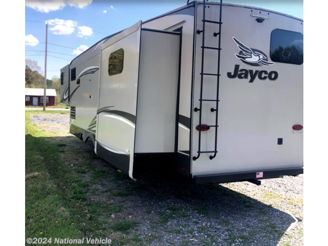 2018 Eagle 325BHQS by Jayco from National Vehicle in Greenwich, New York